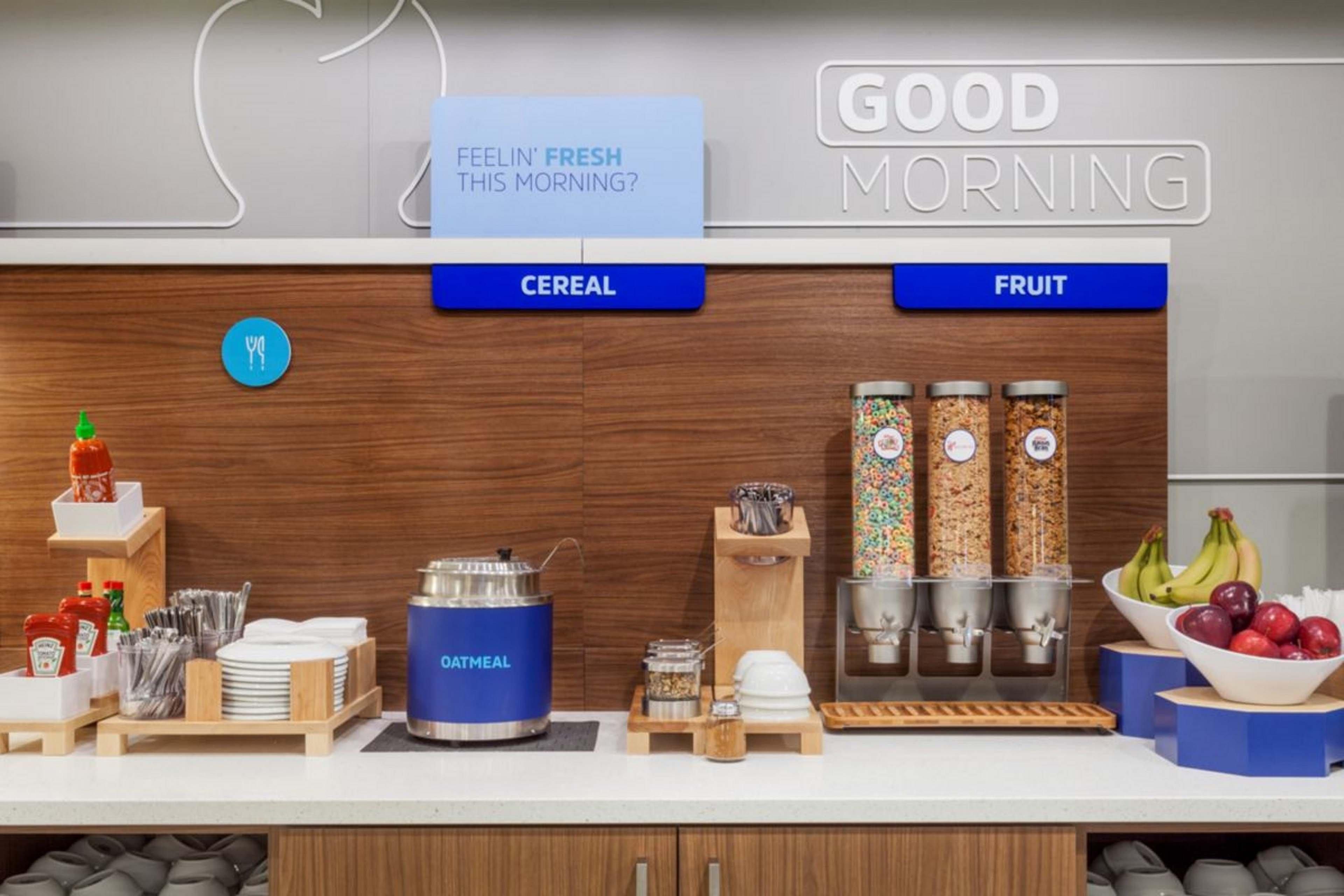 Holiday Inn Express Fairfax-Arlington Boulevard By Ihg מראה חיצוני תמונה