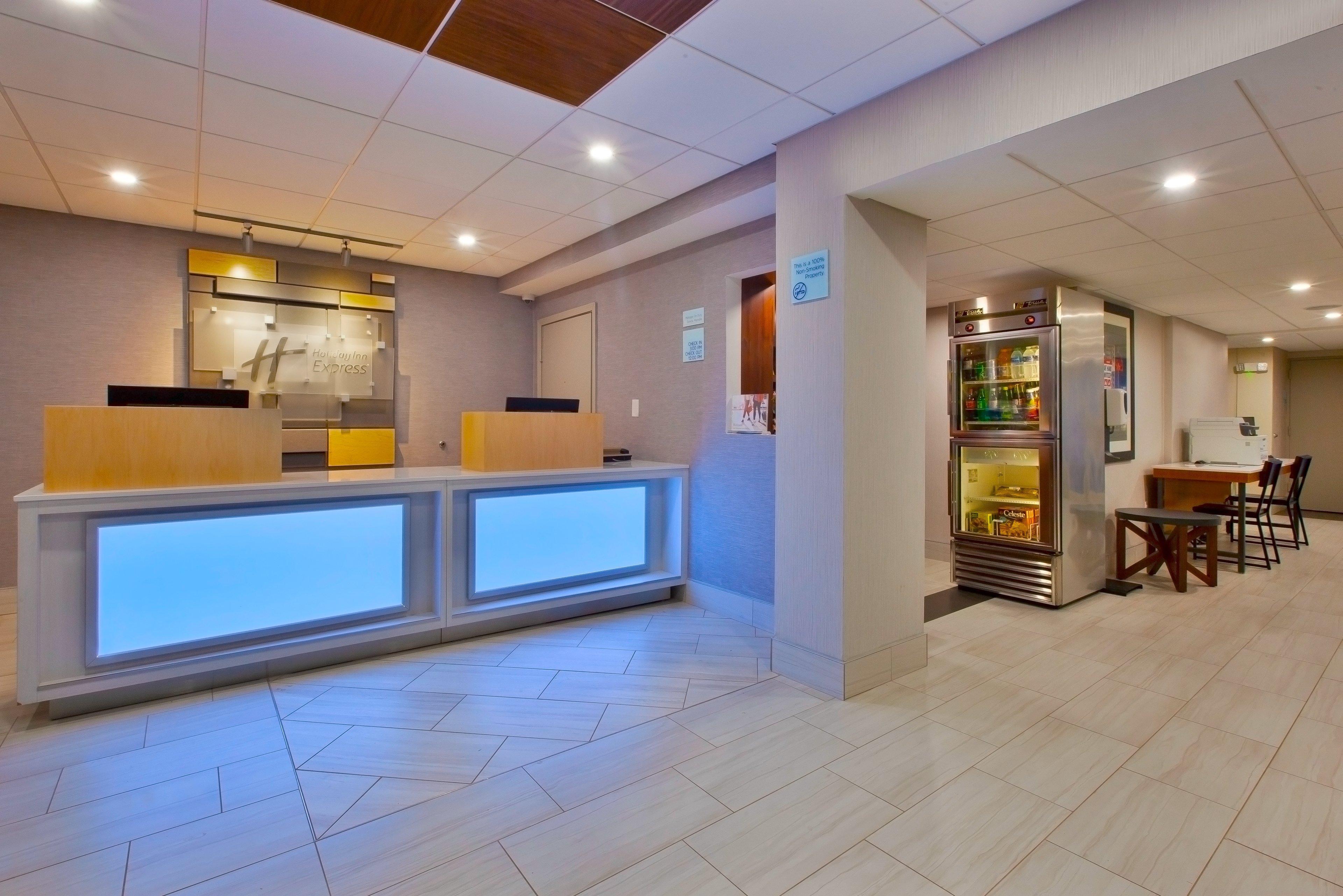 Holiday Inn Express Fairfax-Arlington Boulevard By Ihg מראה חיצוני תמונה